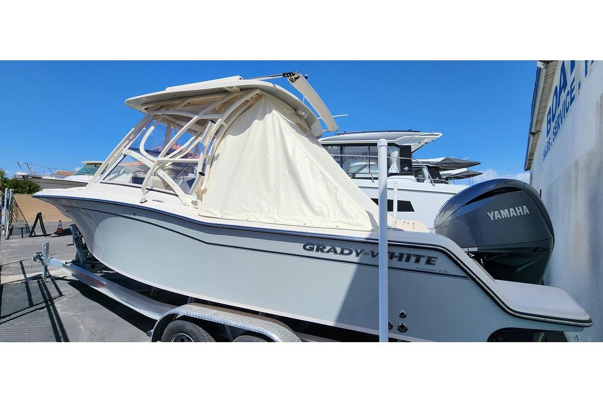 Used 2023 Grady-White Freedom 235