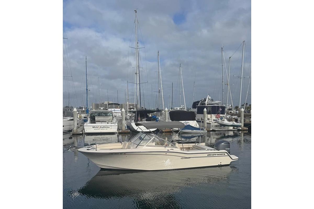 Used 2017 Grady-White Freedom 235