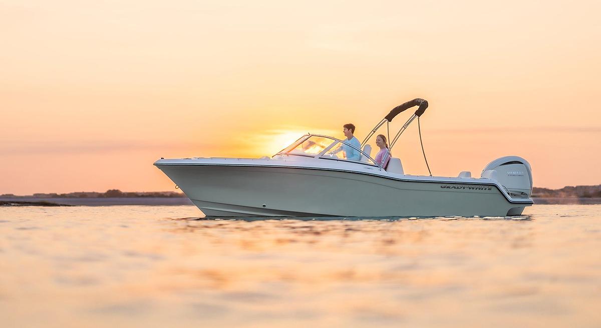 2026 Grady-White Freedom 215