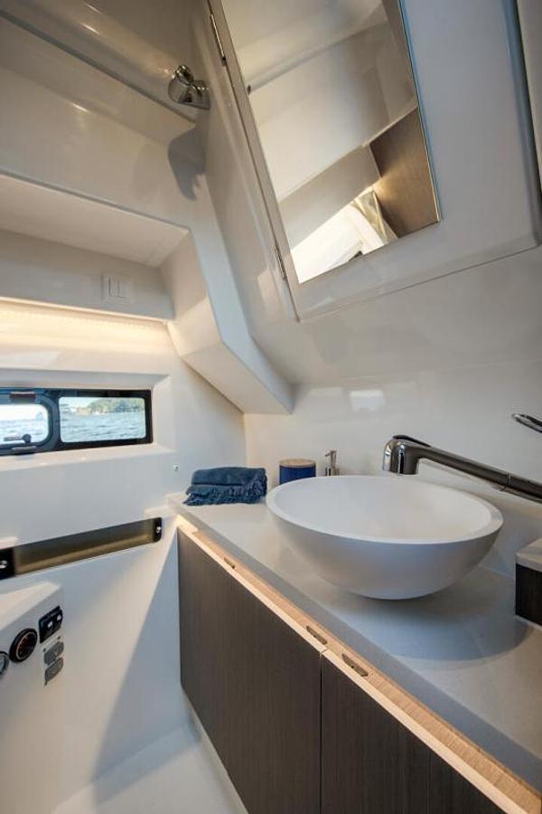 2026 Jeanneau NC 895 S2