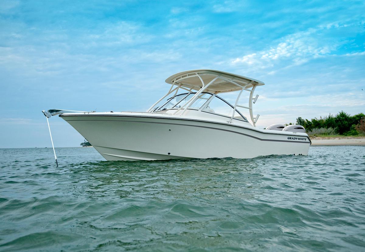 Freedom 255
25' DUAL CONSOLE