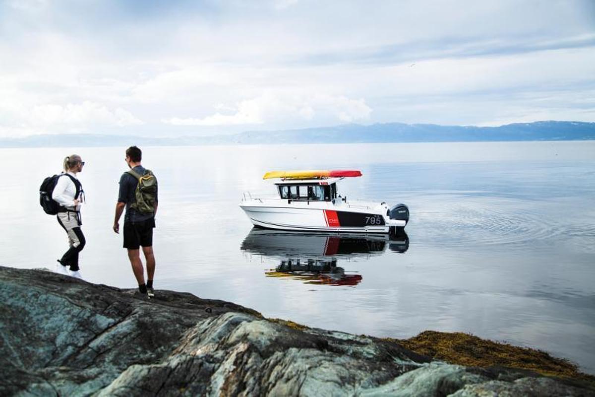 2026 Jeanneau NC 795 Sport