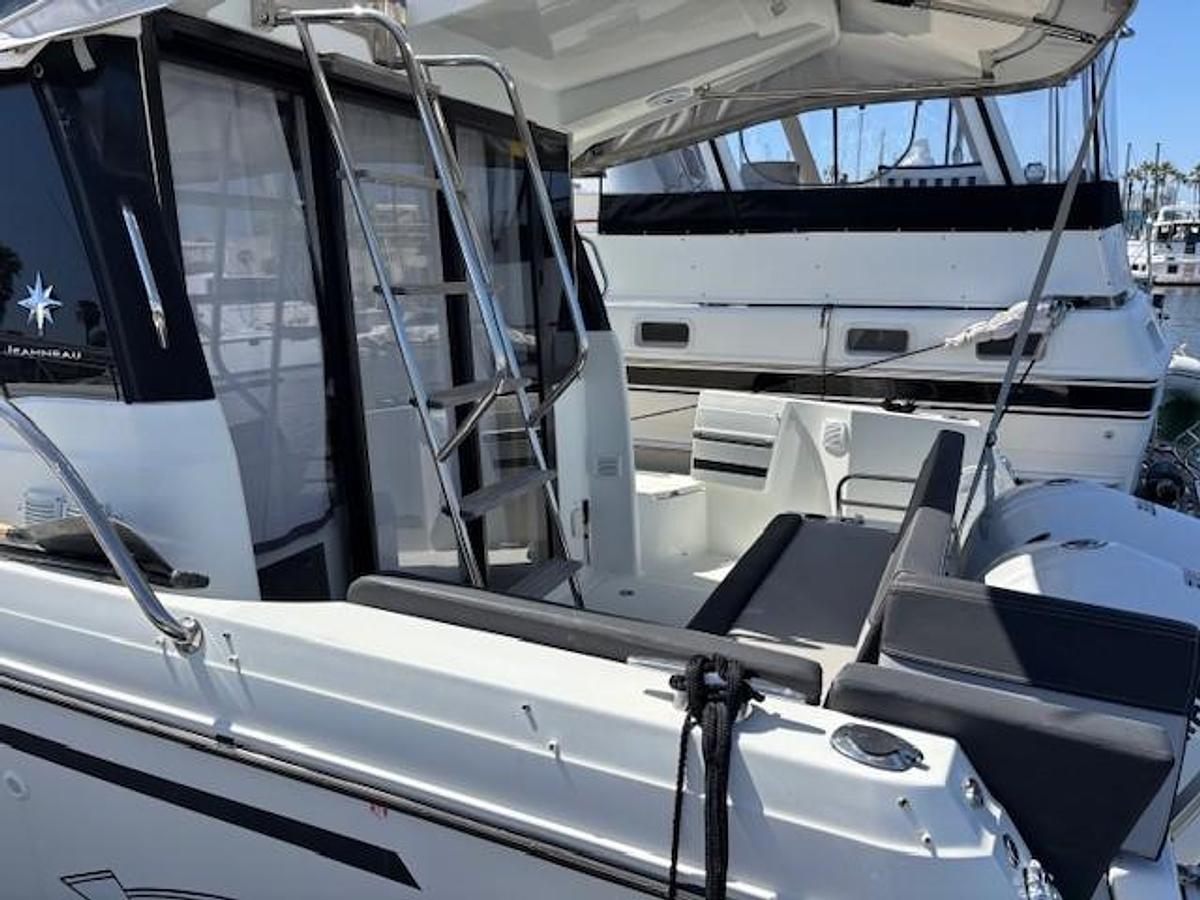 Used 2020 Jeanneau NC 1095 Fly