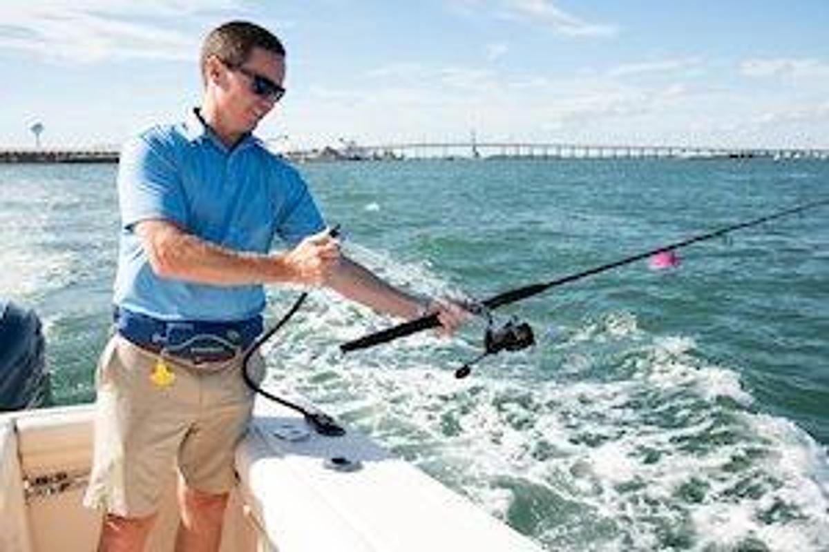 2026 Grady-White Freedom 375