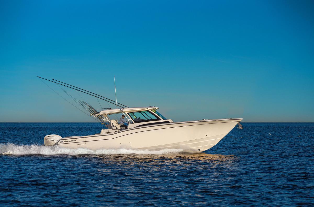 Canyon 456
45' CENTER CONSOLE