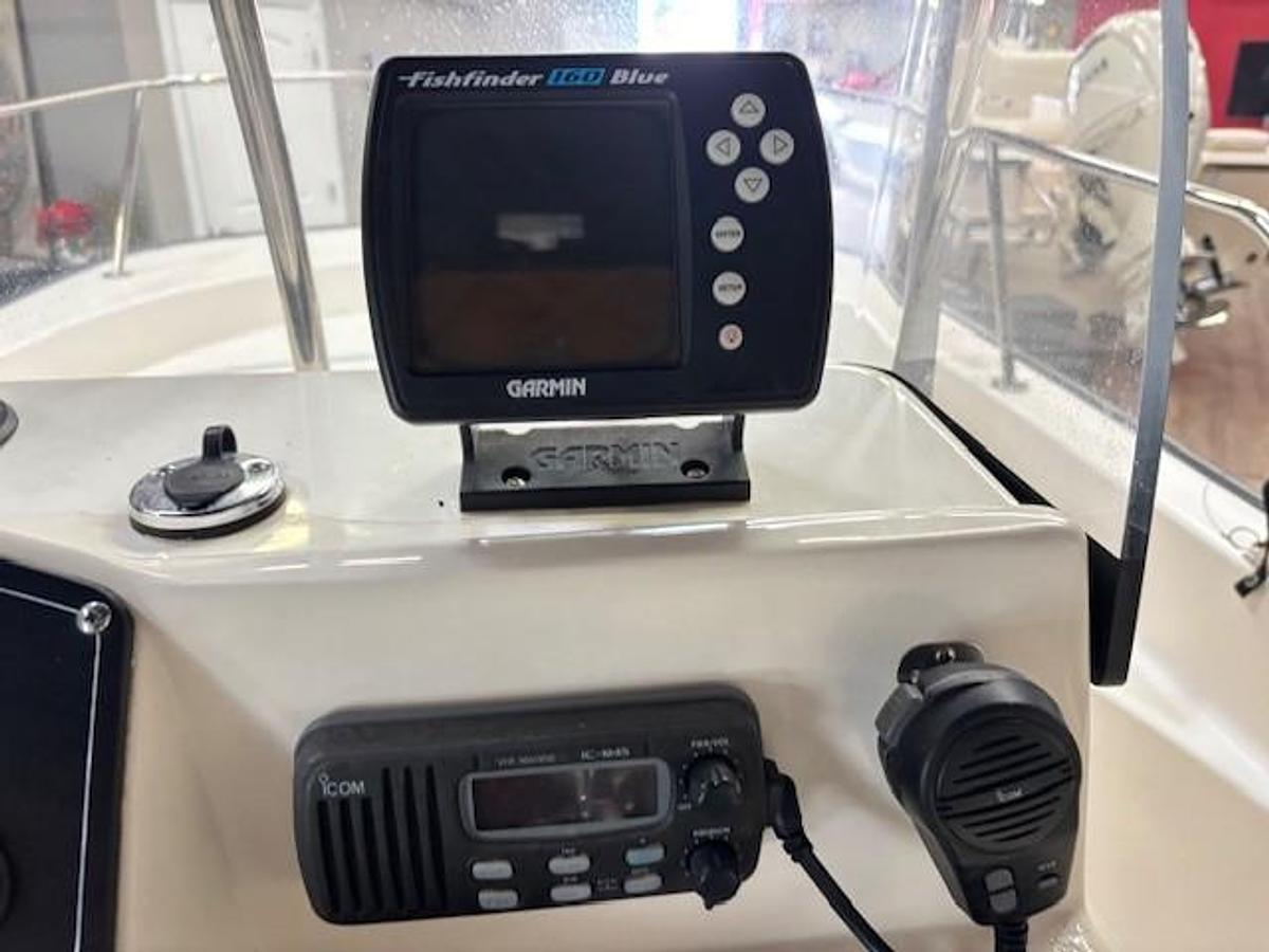 Used 2003 Boston Whaler Montauk 170