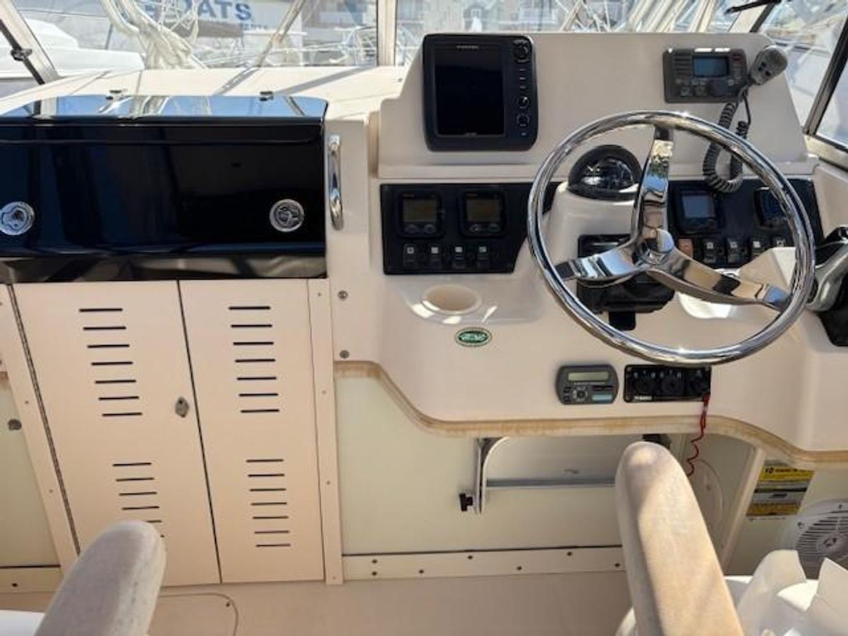 Used 2007 Grady-White Gulfstream 232