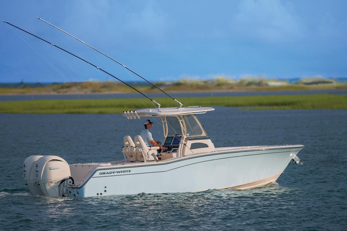 Canyon 271
27' CENTER CONSOLE