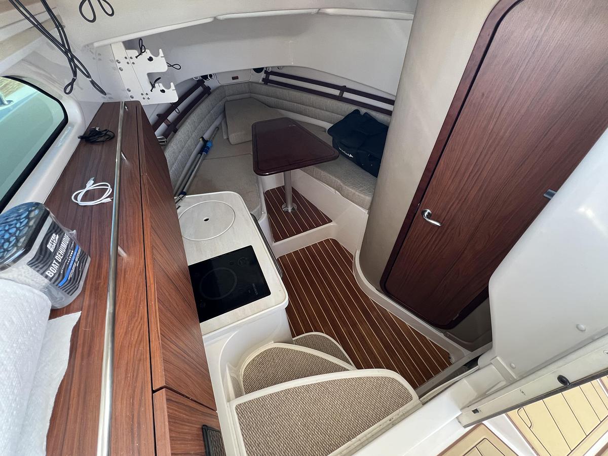 Used 2021 Grady-White Marlin 300