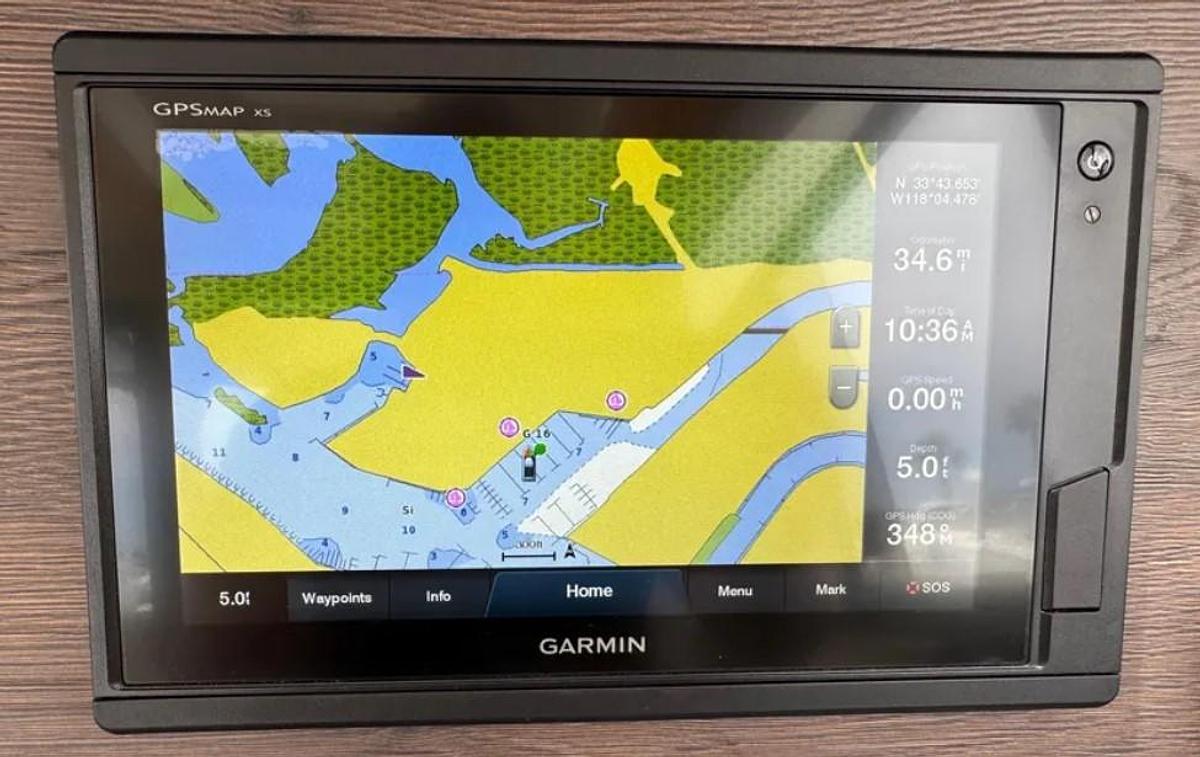 Used 2019 Cutwater C-24 Coupe OB