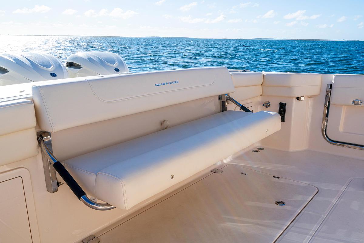 Grady-White Express 340