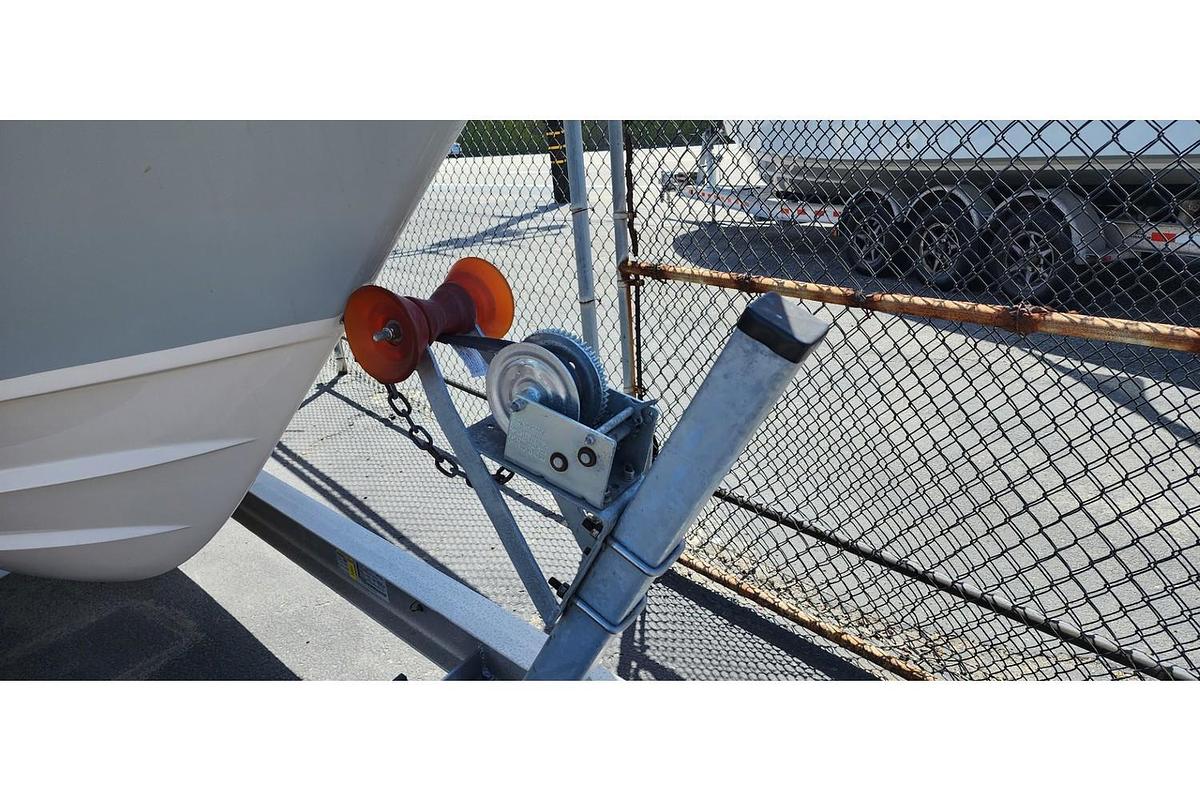 Used 2023 Grady-White Freedom 235