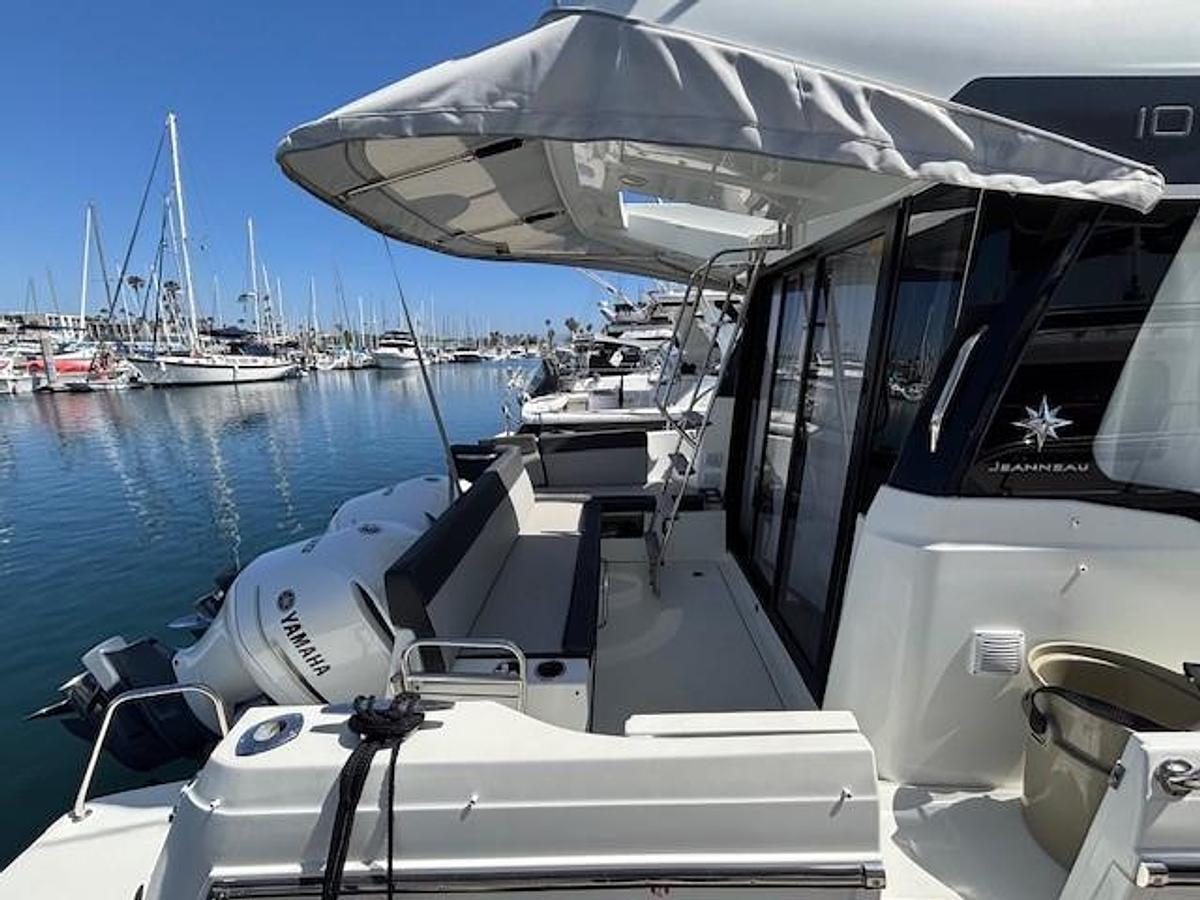 Used 2020 Jeanneau NC 1095 Fly