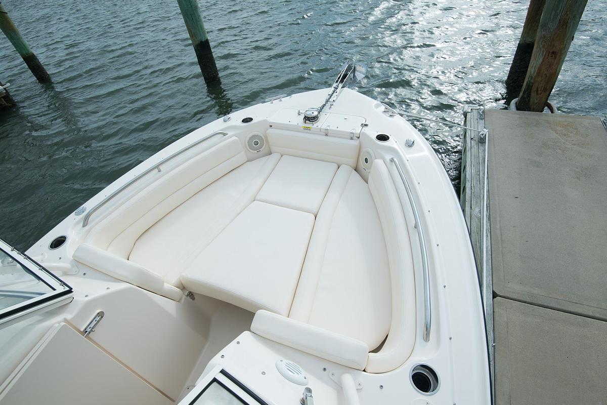 Freedom 255
25' DUAL CONSOLE