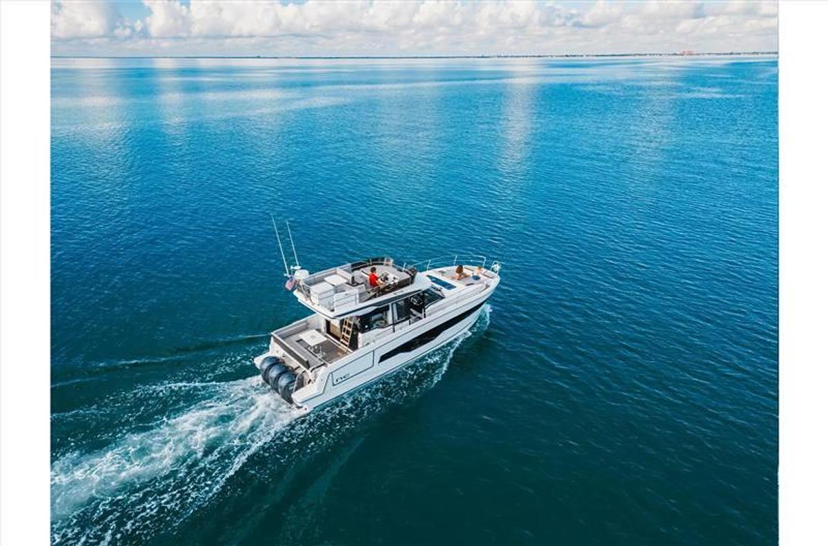 2024 Jeanneau NC 1295 Fly