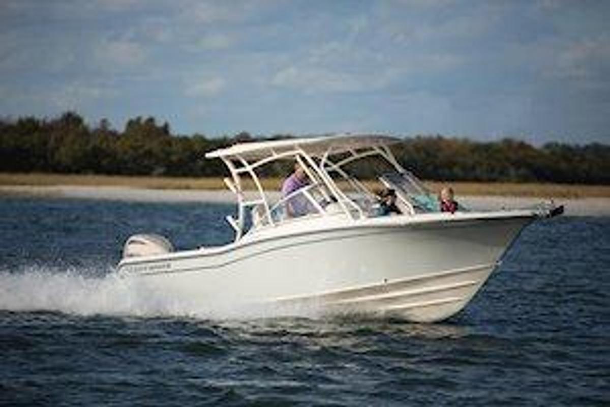 2026 Grady-White Freedom 235