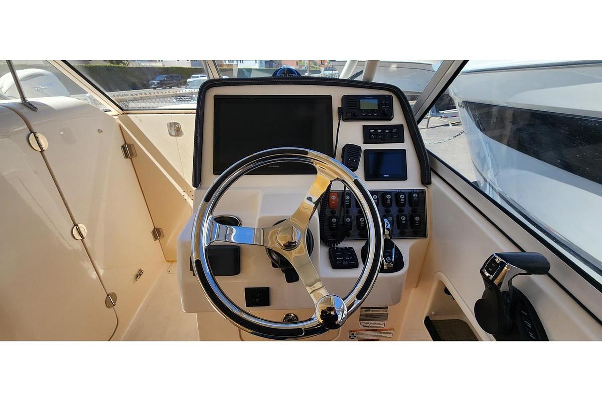 Used 2023 Grady-White Freedom 235