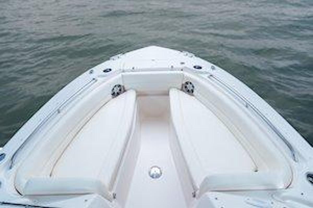 2026 Grady-White Freedom 255