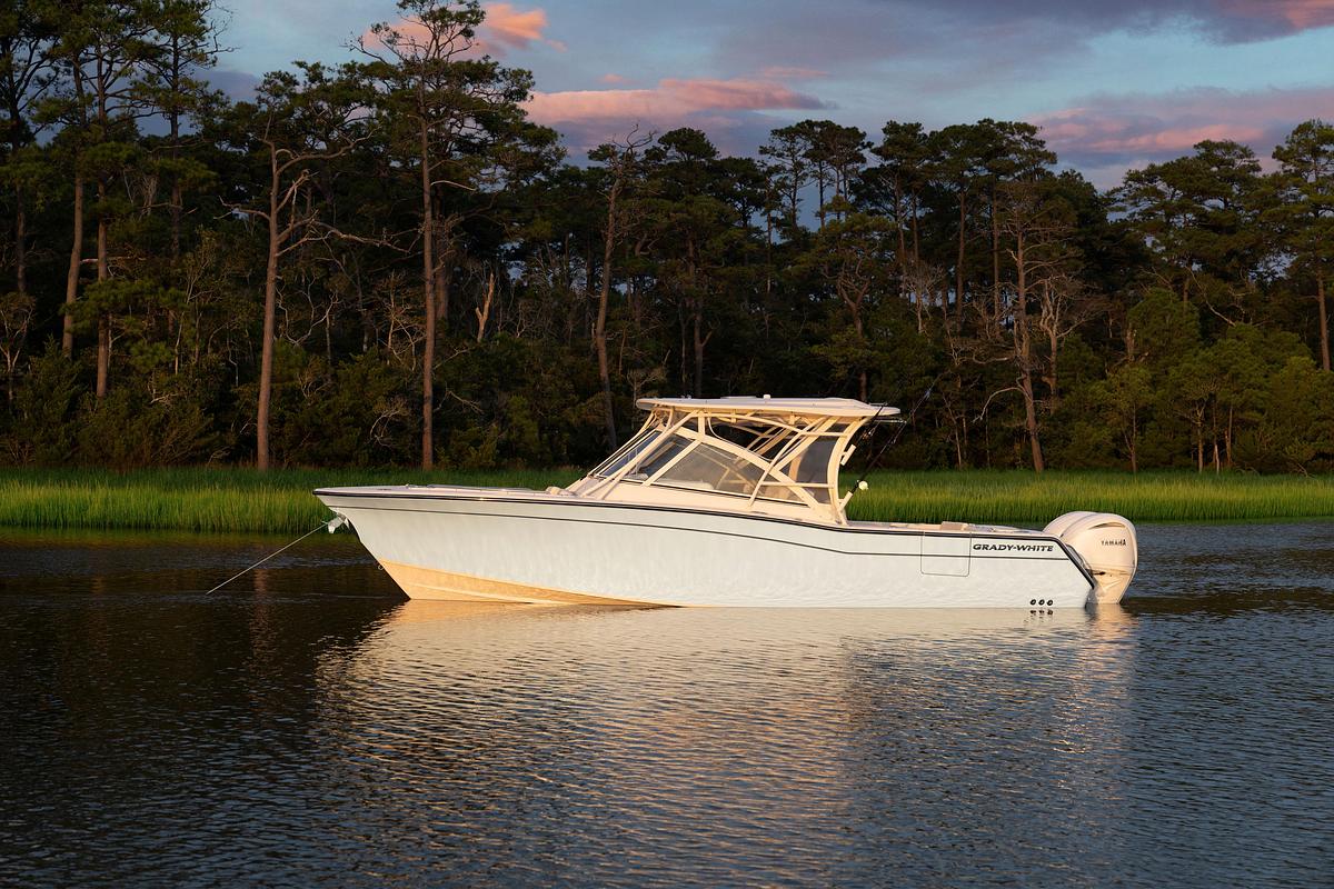 Freedom 307
30' DUAL CONSOLE