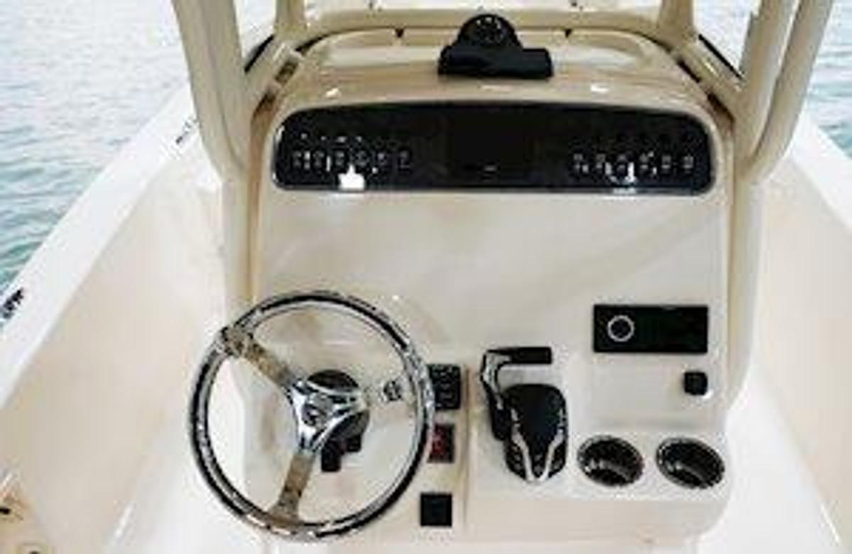 2026 Grady-White 251 CE