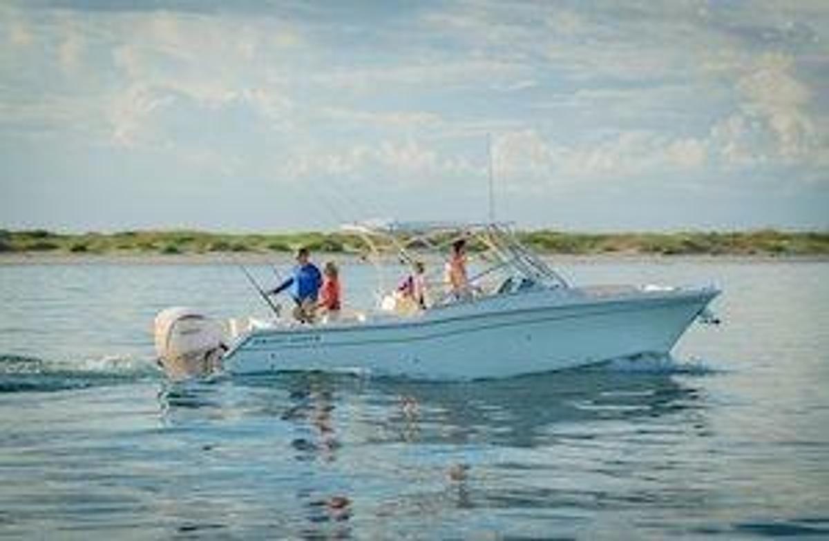 2026 Grady-White Freedom 275