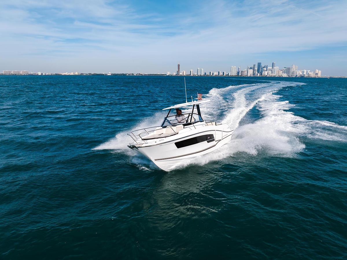 2026 Jeanneau Leader 9.0 WA