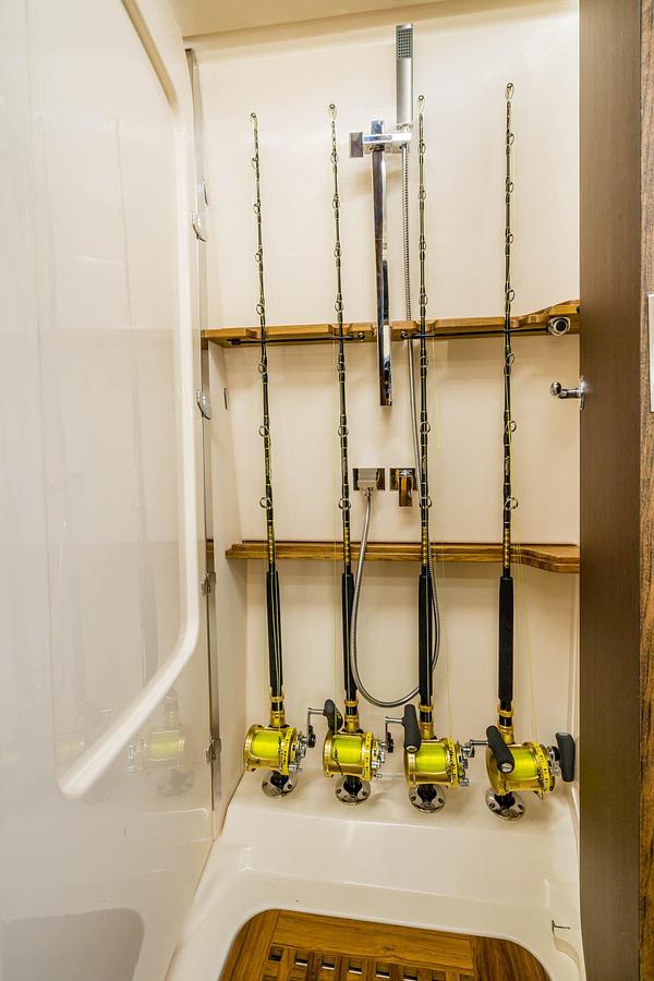 Canyon 456
45' CENTER CONSOLE