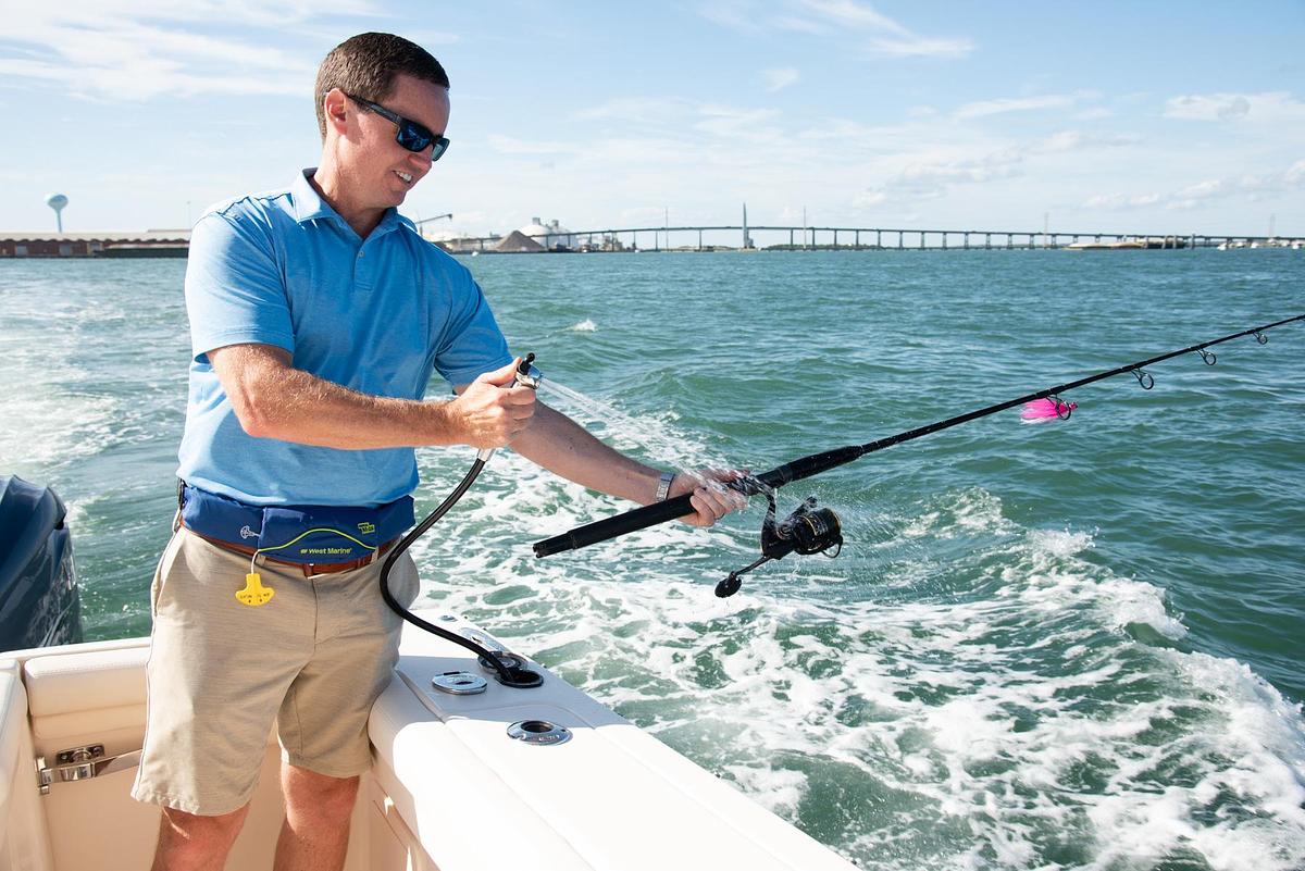 Freedom 375  37' DUAL CONSOLE