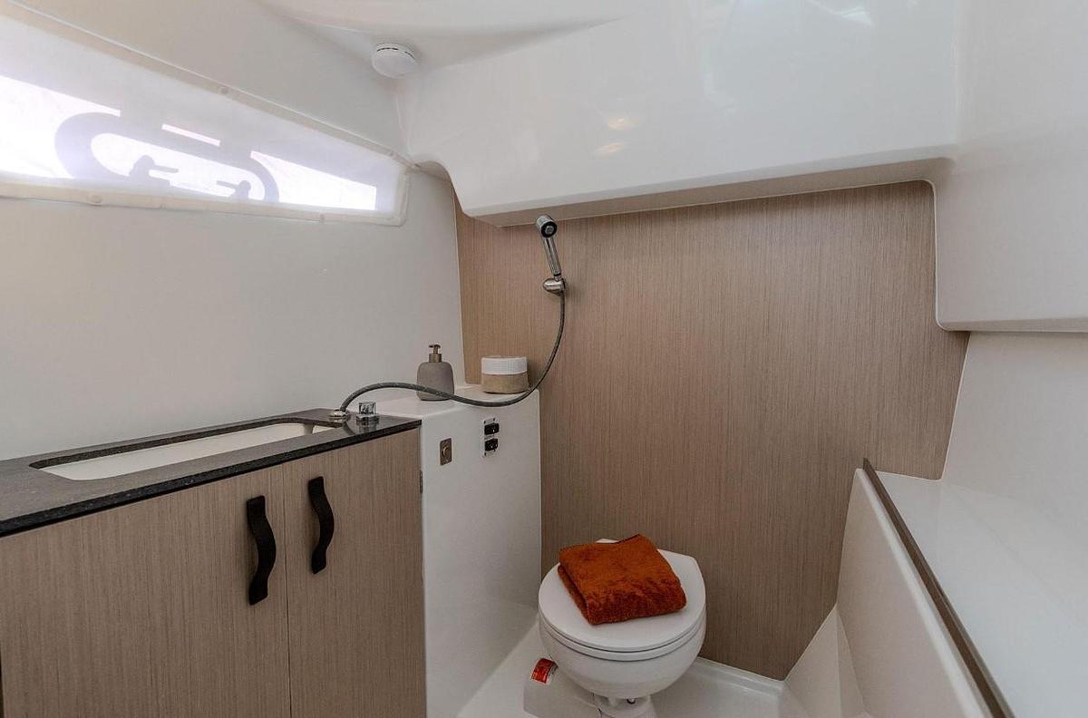 Used 2027 Jeanneau TH33