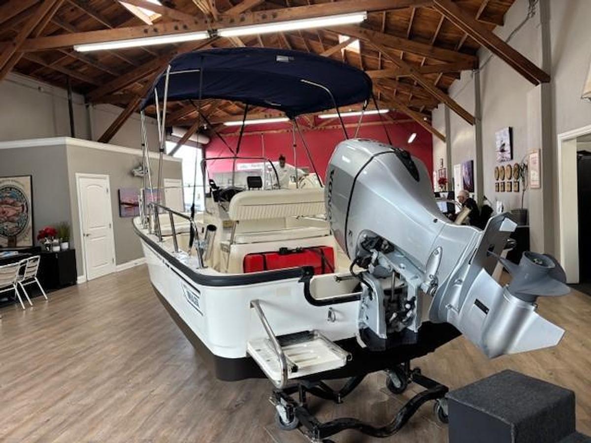 Used 2003 Boston Whaler Montauk 170