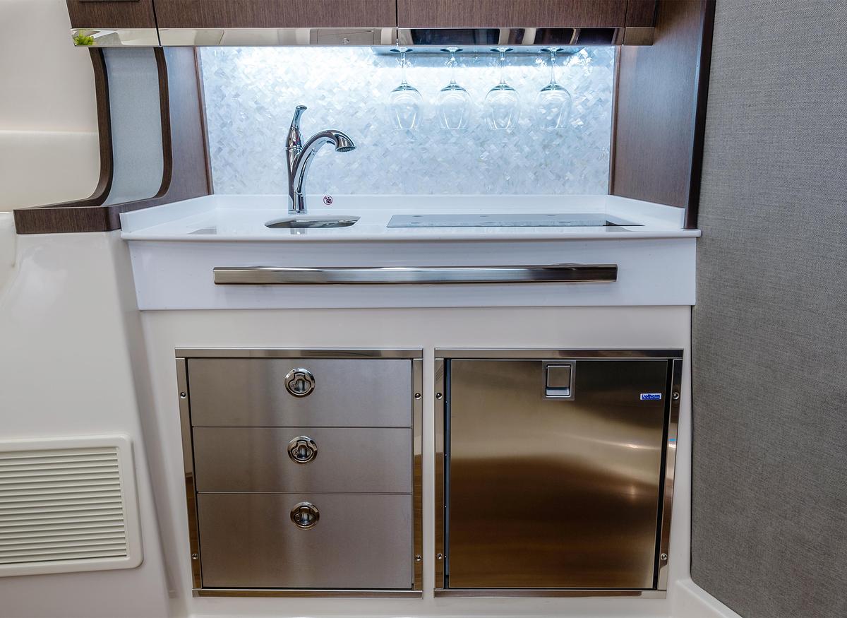 Canyon 456
45' CENTER CONSOLE