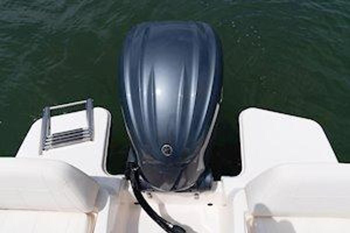 2026 Grady-White Adventure 218