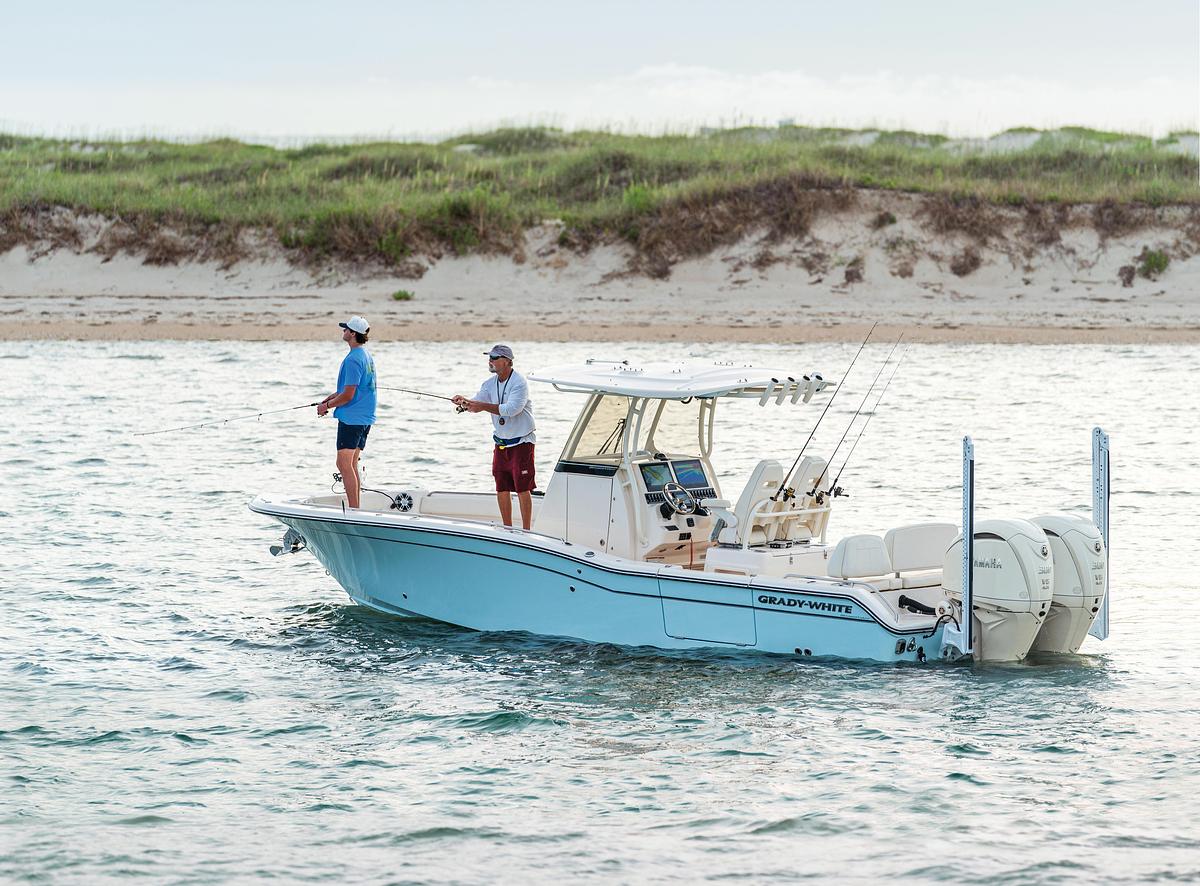 281 CE
28' COASTAL EXPLORER