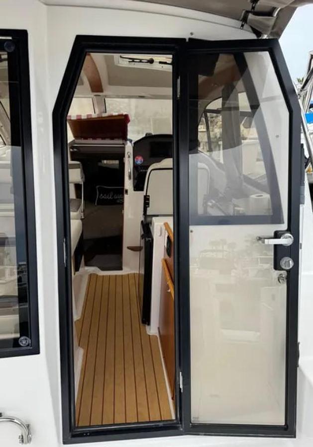 Used 2019 Cutwater C-24 Coupe OB