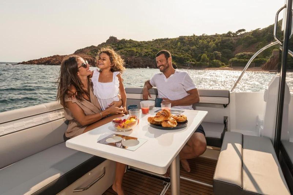 2026 Jeanneau NC 895 S2