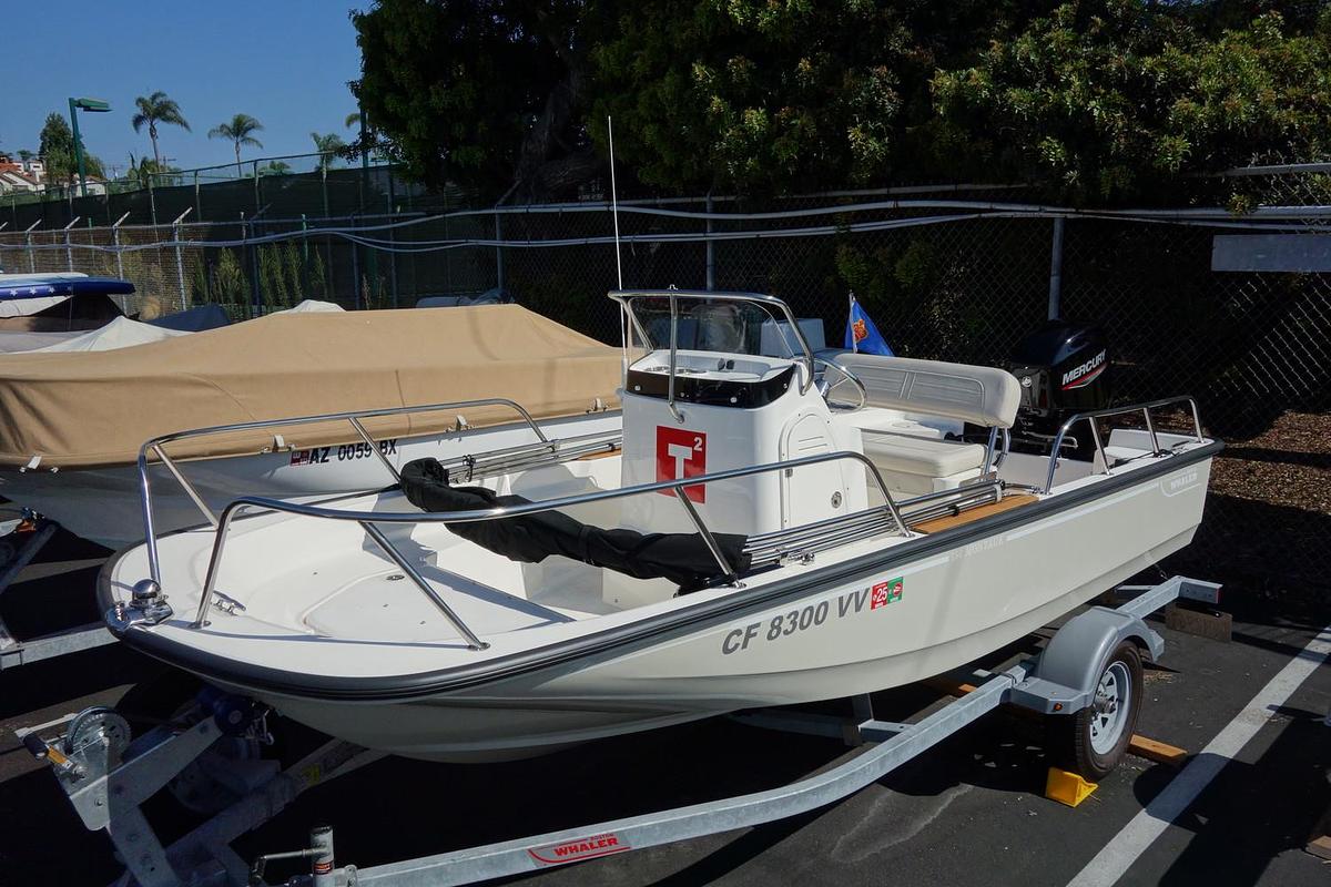 Used 2023 Boston Whaler 150 Montauk