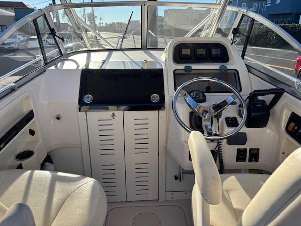 Used 2014 Grady-White Journey 258