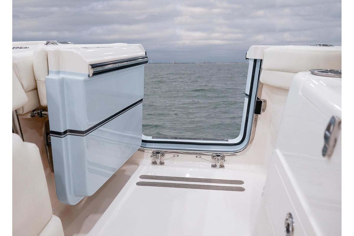 2025 Grady-White Canyon 271