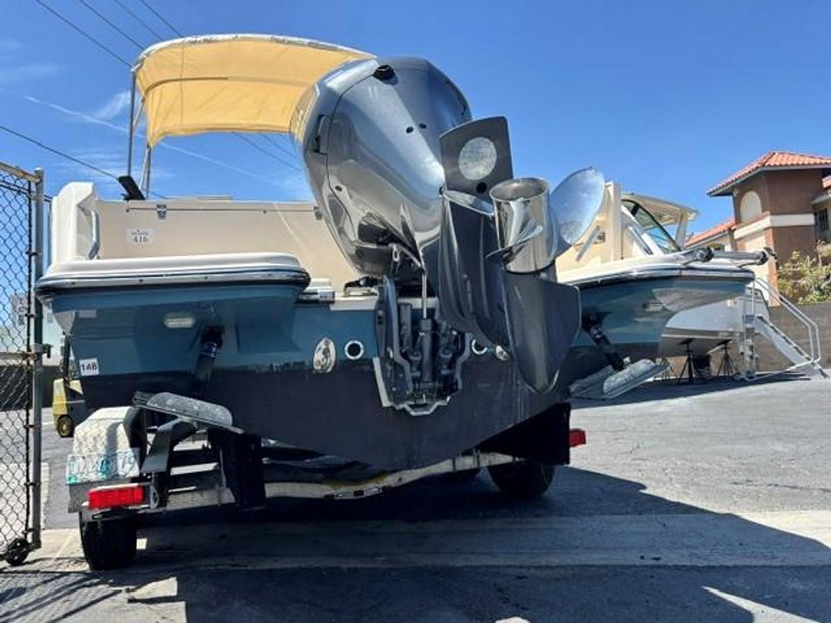 Used 2020 Grady-White Freedom 235