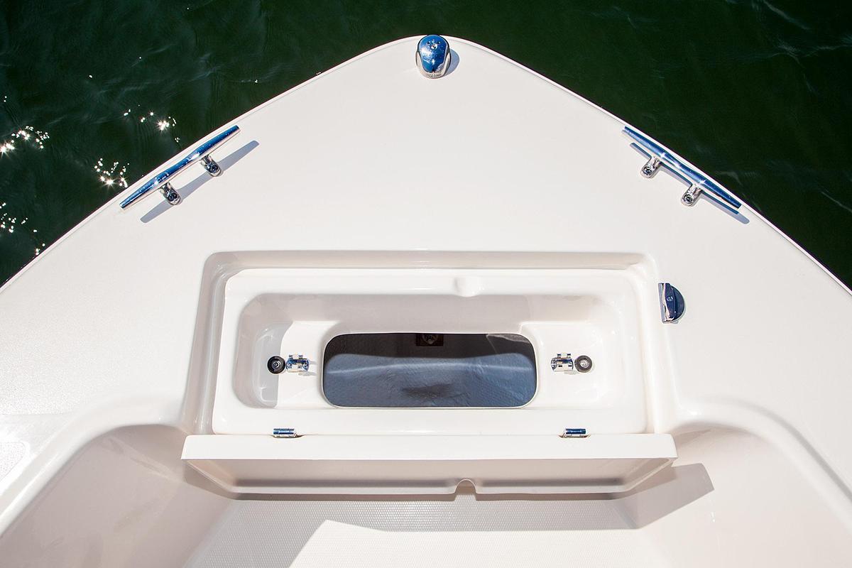 Fisherman 180  18' CENTER CONSOLE