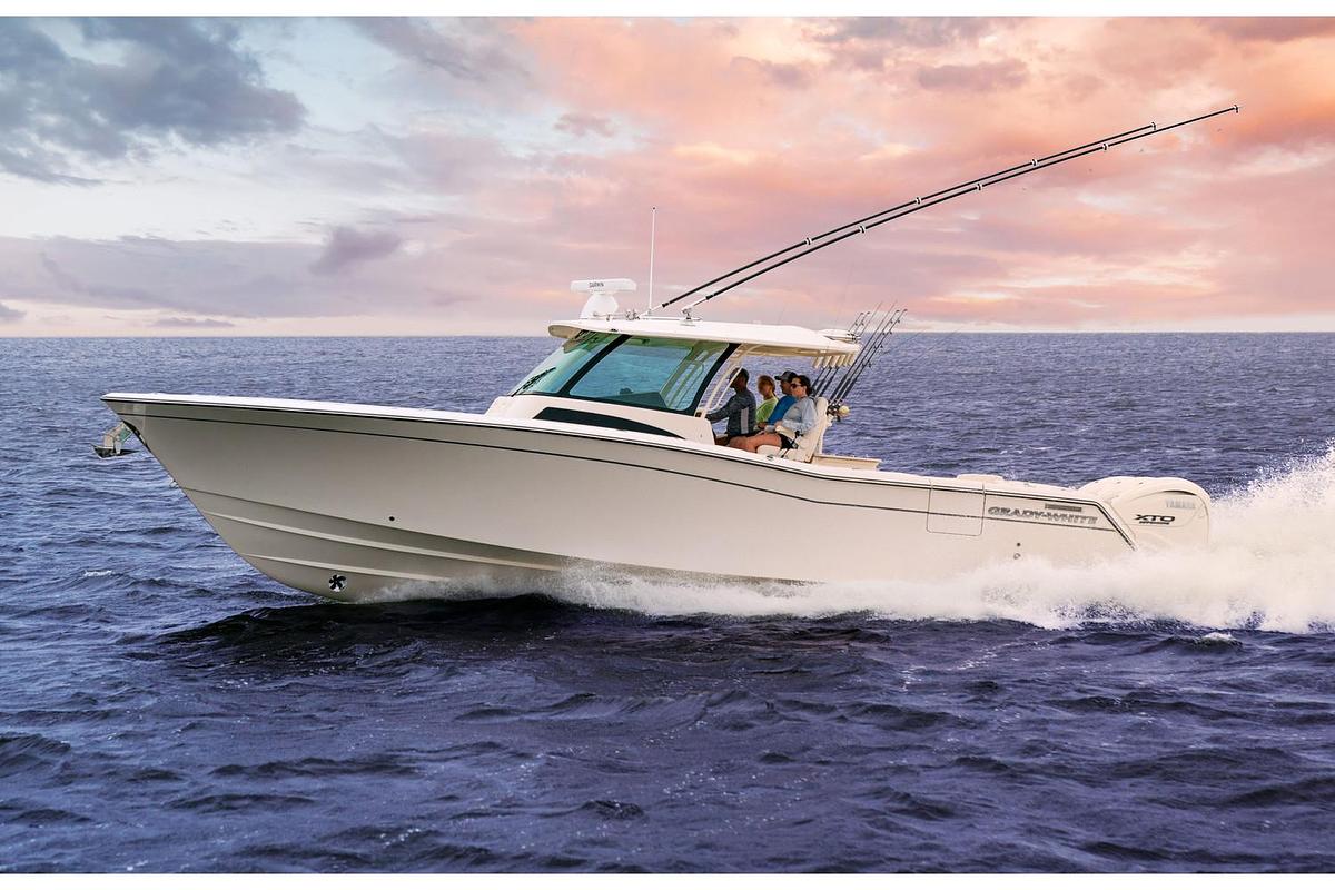 2025 Grady-White Canyon 386