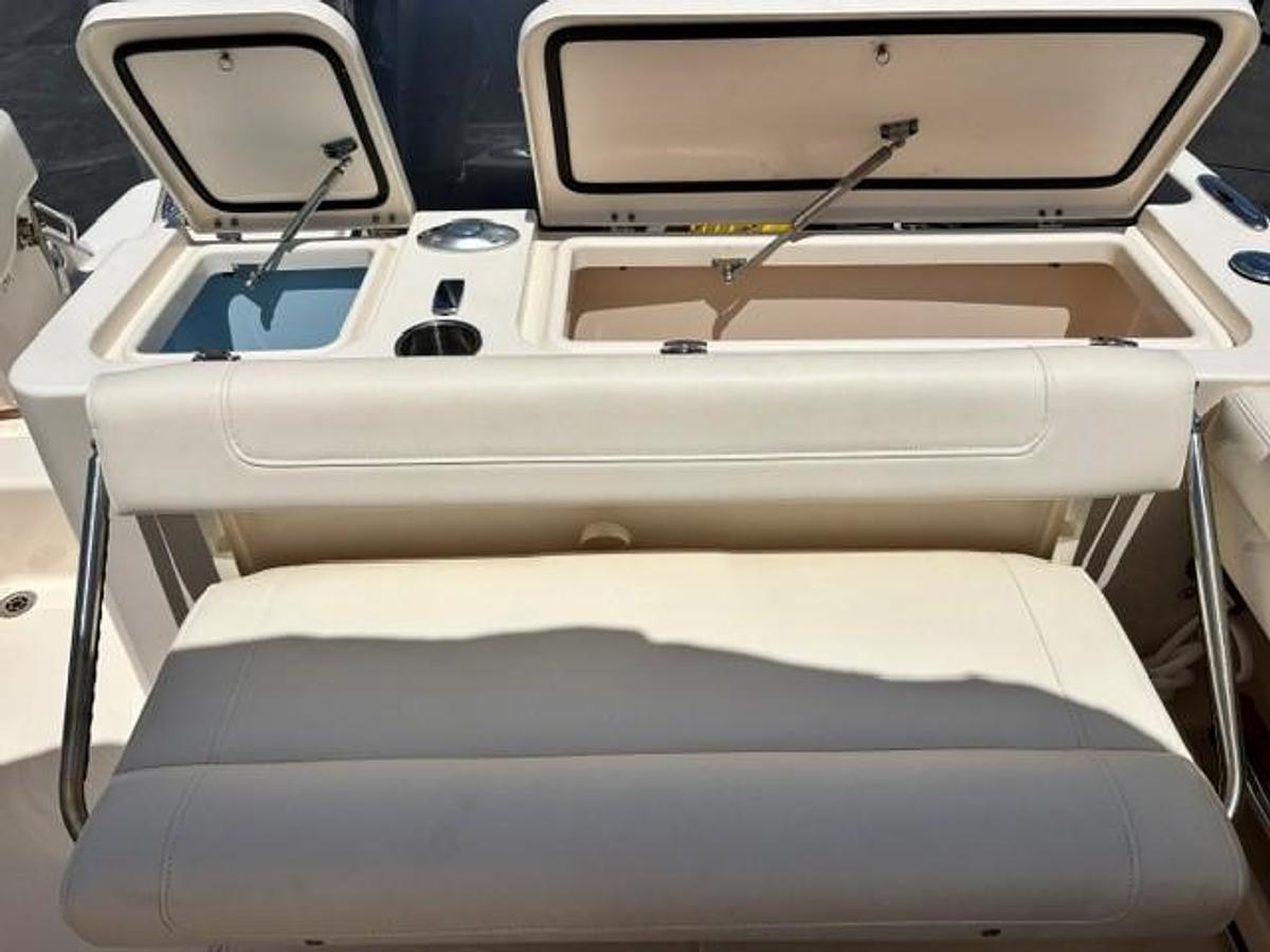 Used 2020 Grady-White Freedom 235