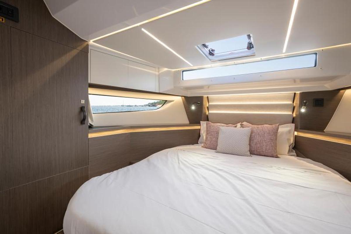 2026 Jeanneau NC 1295 Coupe