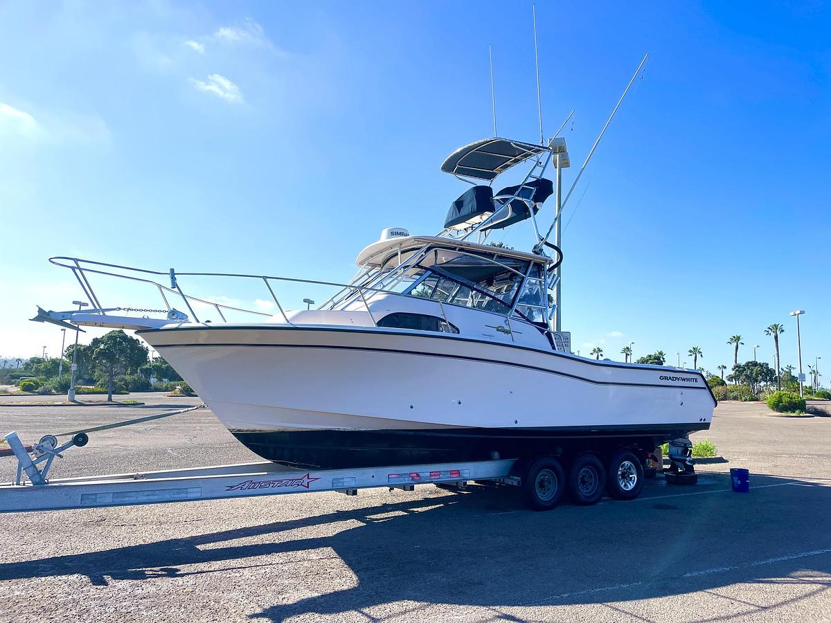 Used 2003 Grady-White Marlin 300