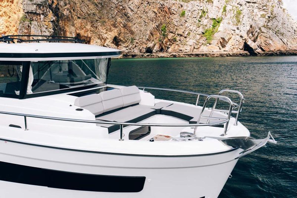 2026 Jeanneau NC 895 Sport