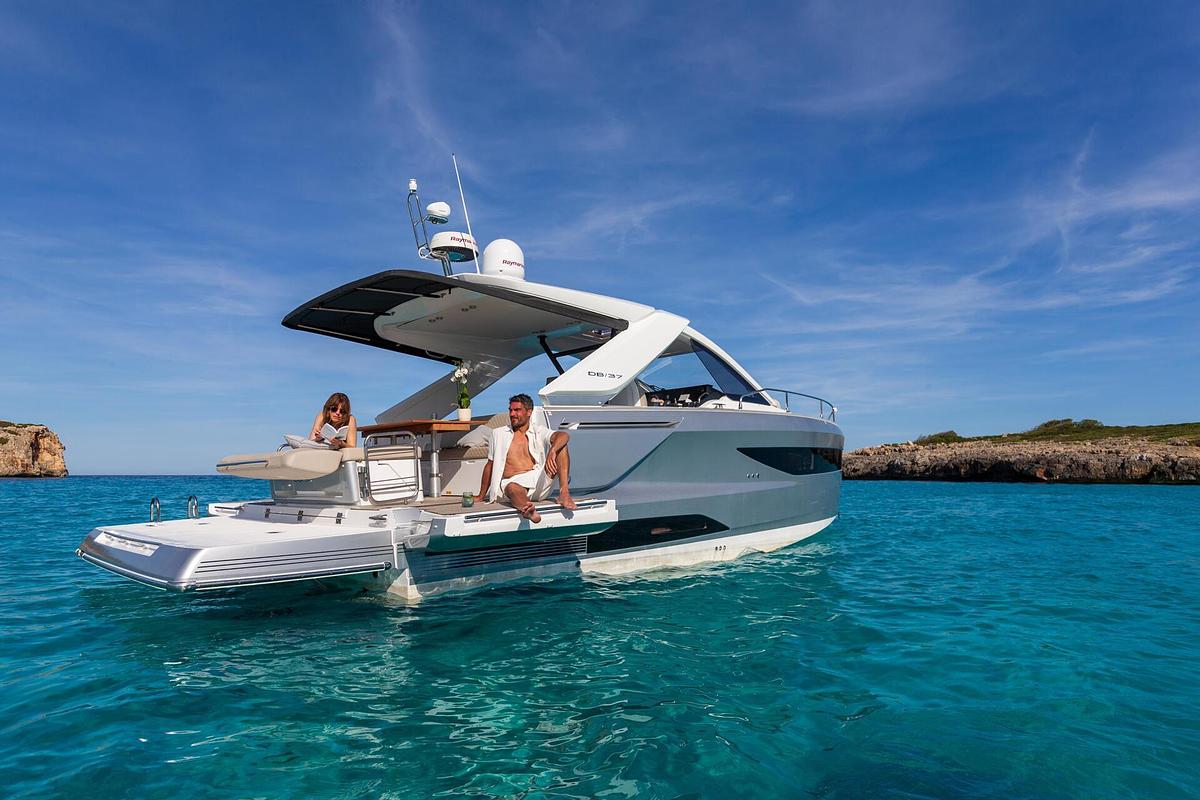 2026 Jeanneau DB/37 IB