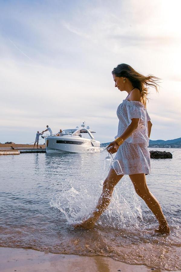 2026 Jeanneau DB/37 IB