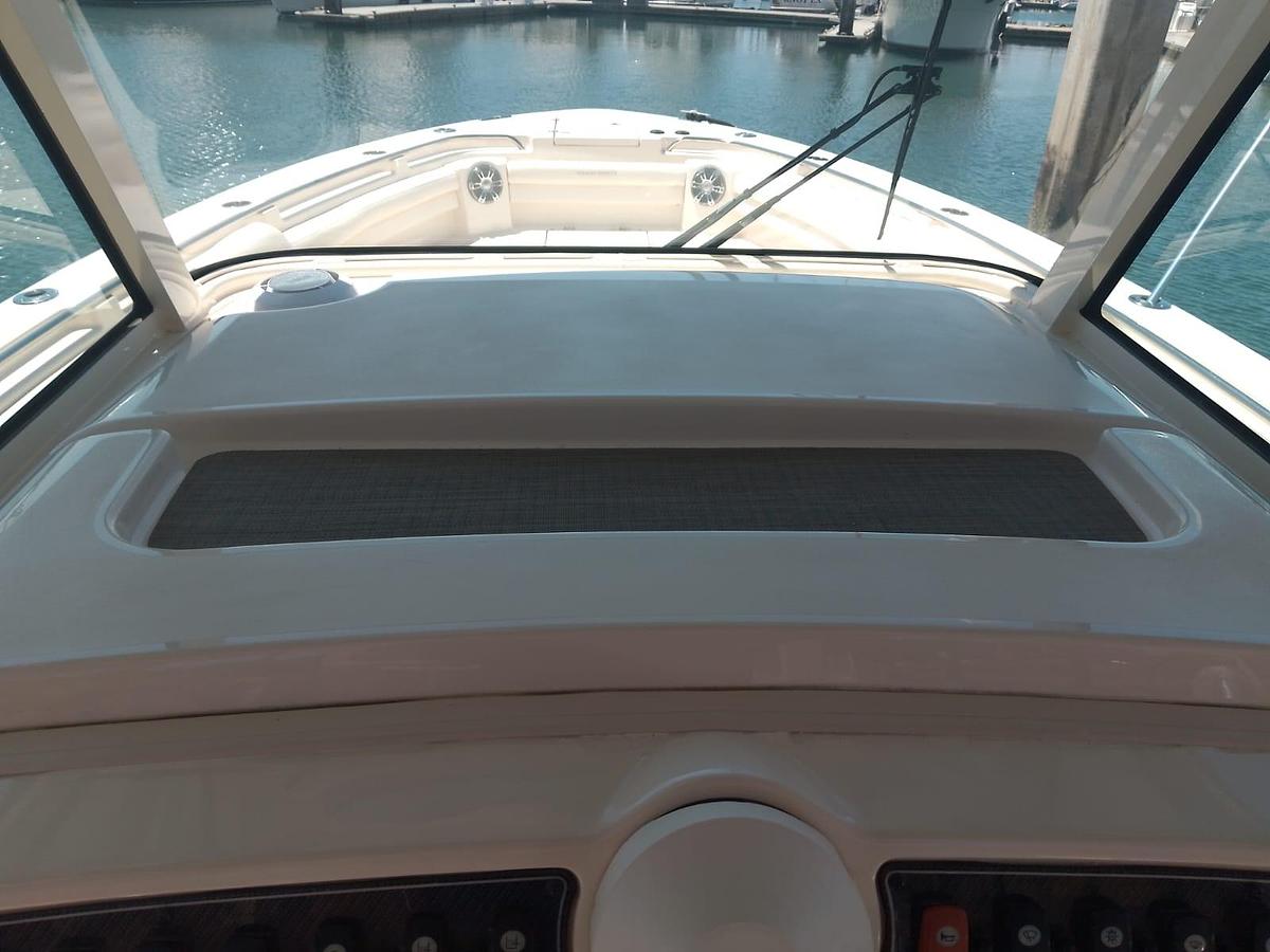 Used 2021 Grady-White Canyon 336