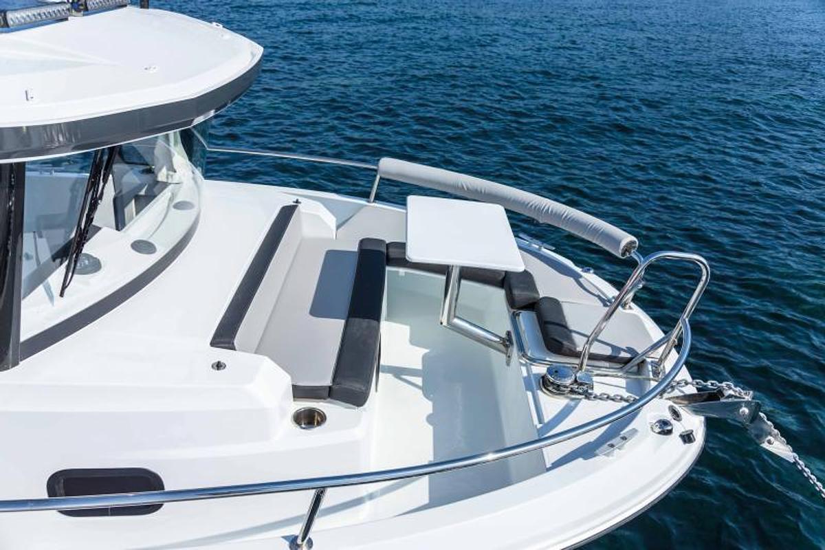 2026 Jeanneau NC 795 Sport