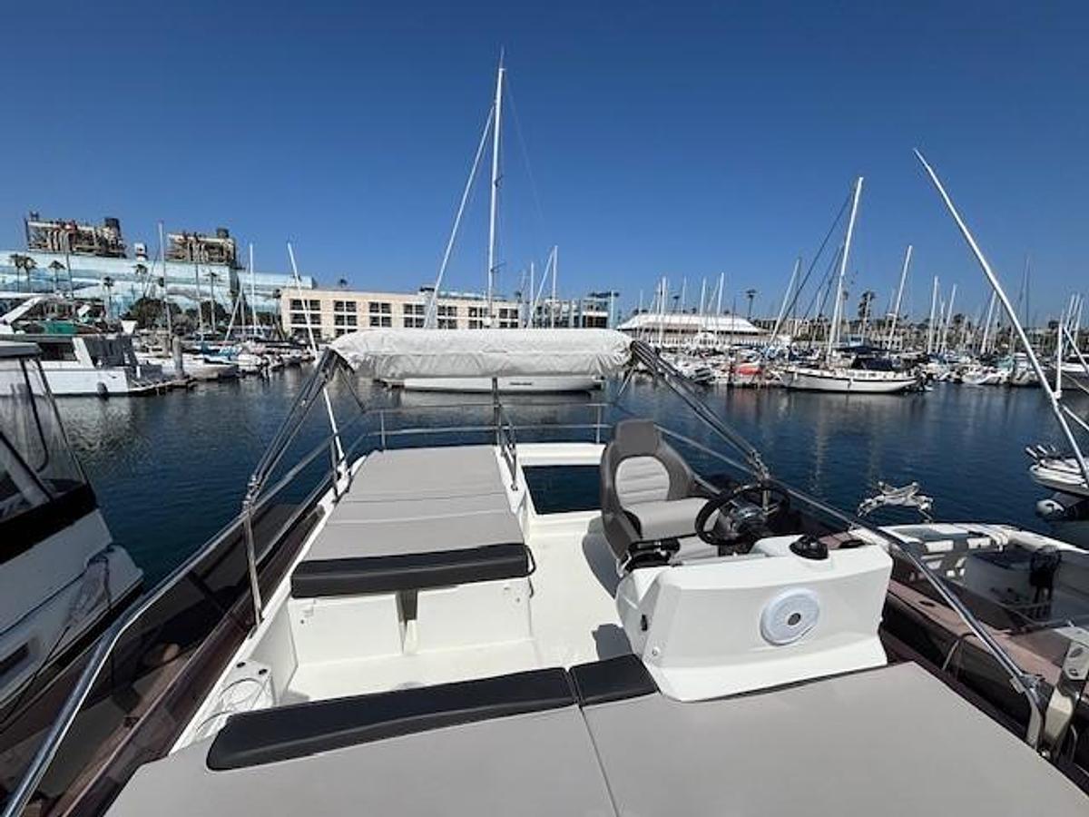 Used 2020 Jeanneau NC 1095 Fly